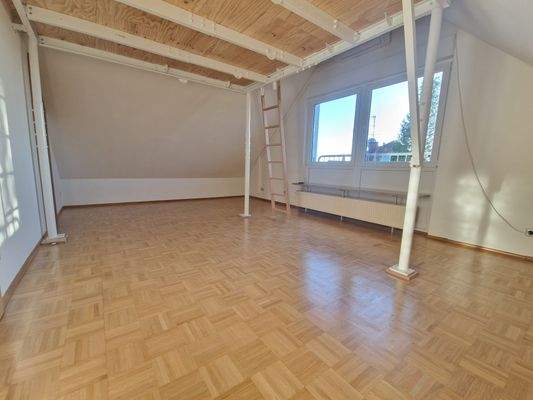 Kinderzimmer mit Klima.jpg