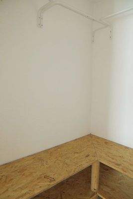 Begehbarer-Kleiderschrank