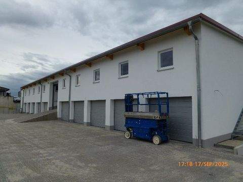 Neufahrn in Niederbayern Halle, Neufahrn in Niederbayern Hallenfläche