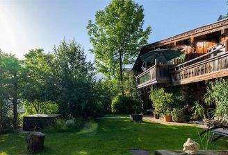 Chalet Außen Sommer