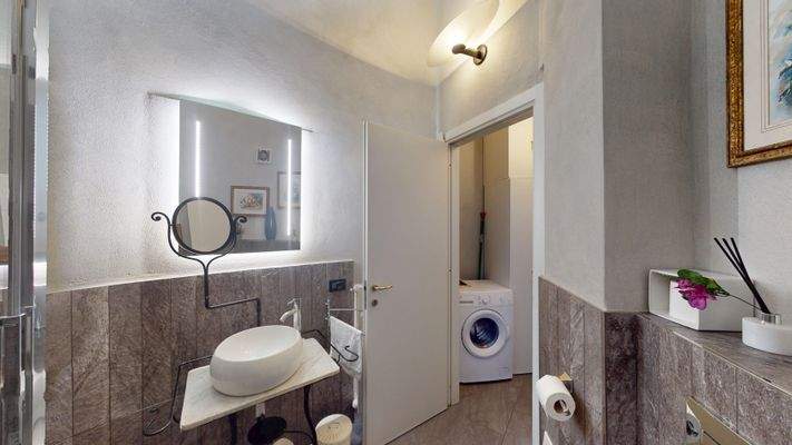 AB-073-13-Trilocale-recentemente-ristrutturato-a-M