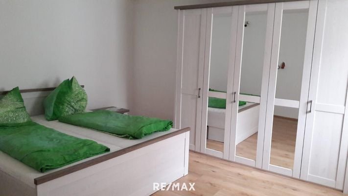 Schlafzimmer 2 WE