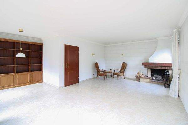 Wohn- _ Essbereich 1.1