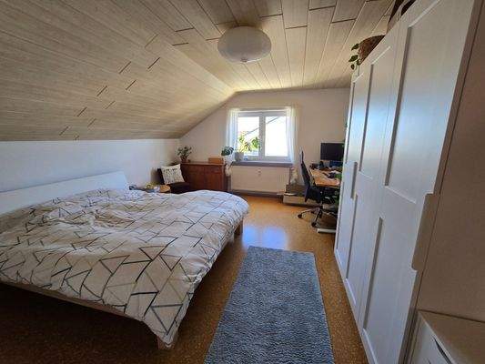 Schafzimer mit viel Platz.jpg