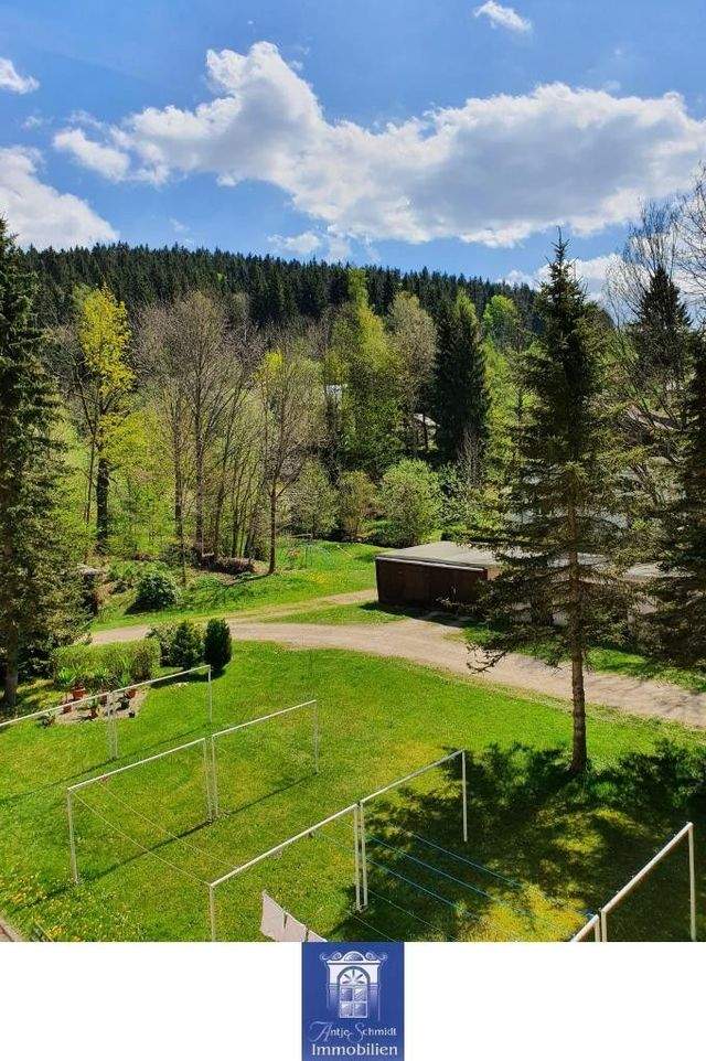 Wunderschönes, idyllisches Wohnen mit Balkon in herrlicher Umgebung! - Foto 2