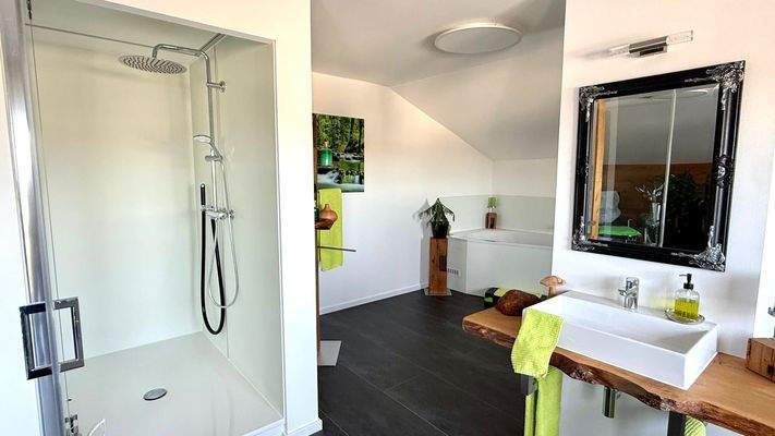 neuer, unbenutzter Wellnessbereich 