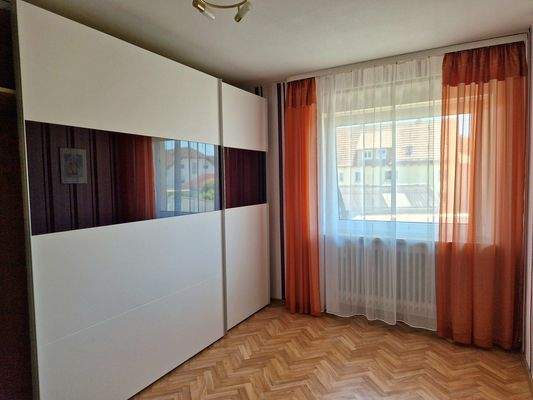 1. OG Ankleidezimmer