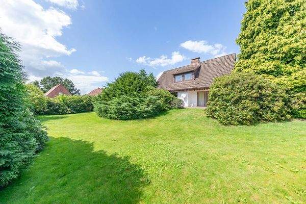 Weitläufiges Grundstück...