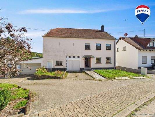 RE/MAX Immobilien DeLux Haus Losheim am See - Waldhölzbach