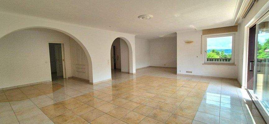 Wohnzimmer Seeblick.jpg