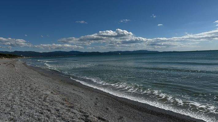 Strand Follonica in der Nähe