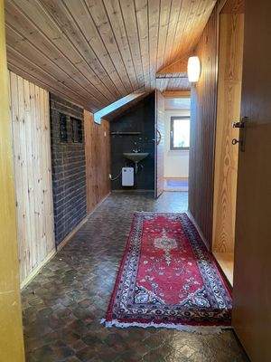 DG Waschbecken im Flur