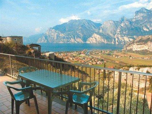 (FILEminimizer) foto casa x publicità 011