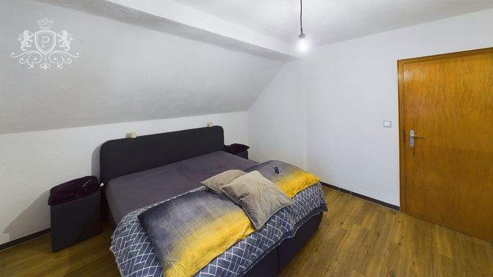 CAM01984G0-PR0440-STILL022