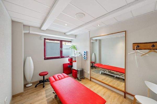Behandlungszimmer Reha
