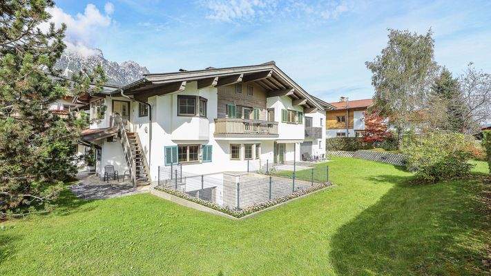 KITZIMMO-Mehrfamilienhaus in Toplage kaufen - Immobilien Ellmau Tirol.