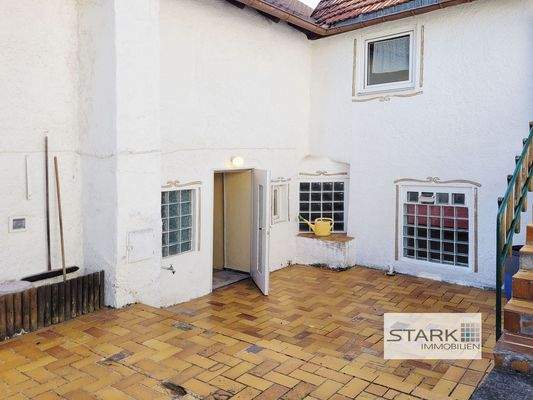 Innenhof zur Backstube.jpg