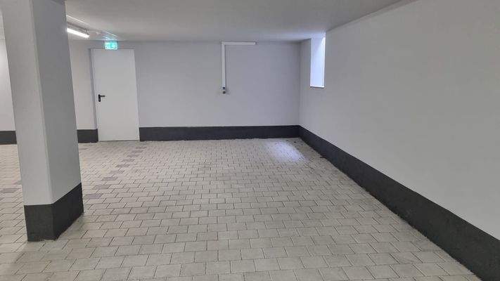 TG Stellplatz extra breit 3.JPG