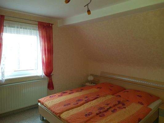 Schlafzimmer im OG