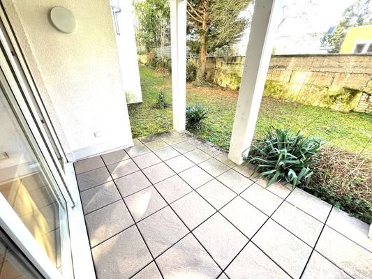 Terrasse Büro 1
