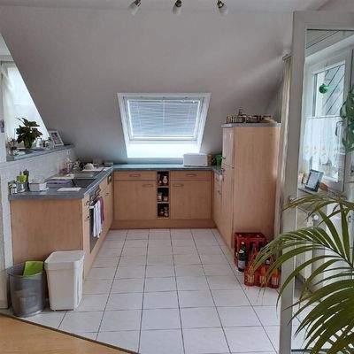 Küche mit Balkonausgang - Dachgeschoss