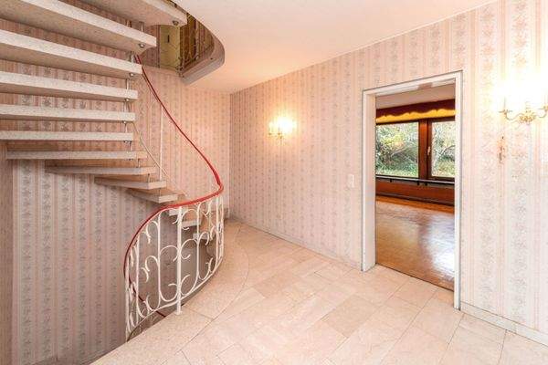 Eingang - Wendeltreppe