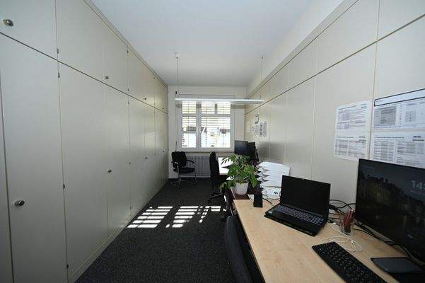 Schränke als Raumteiler