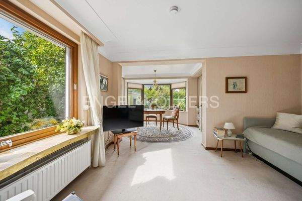 Weitere Ansicht Wohn- und Essbereich