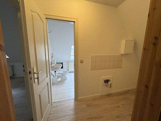 Flur mit Küchenbereich