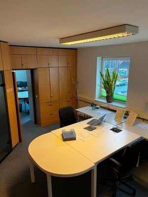 Büro 1