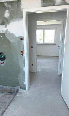 Bad und Schlafzimmer