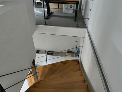 Treppe zum Büro