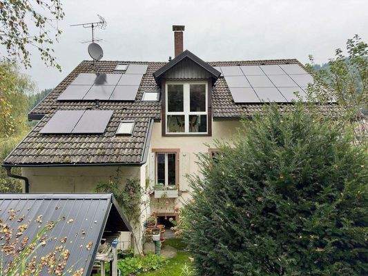 Gartenfassade Südseite von der oberen Terrasse au