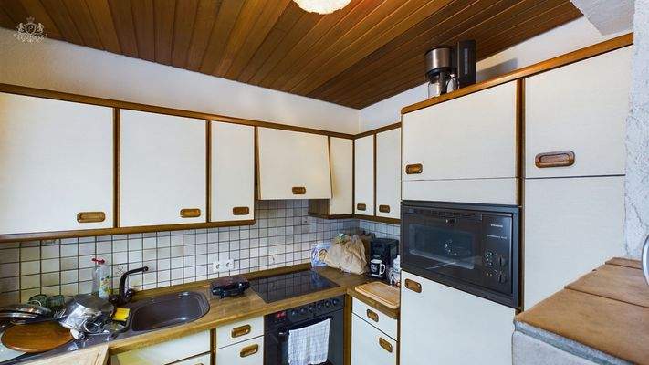 CAM01984G0-PR0409-STILL003