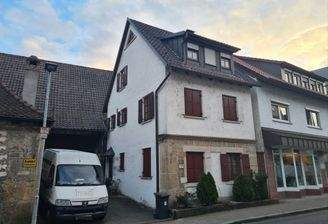 Straßenansicht
