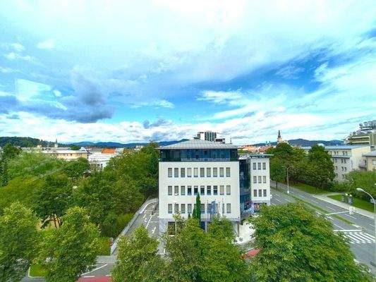 Aussicht Wohnzimmer - Wohnung - Klagenfurt - Kaufen
