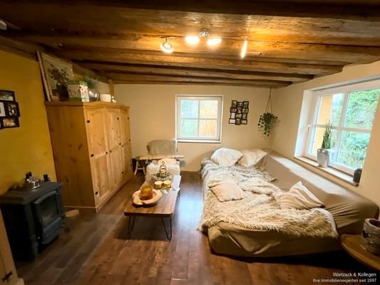 gemütliches Zimmer im Erdgeschoss