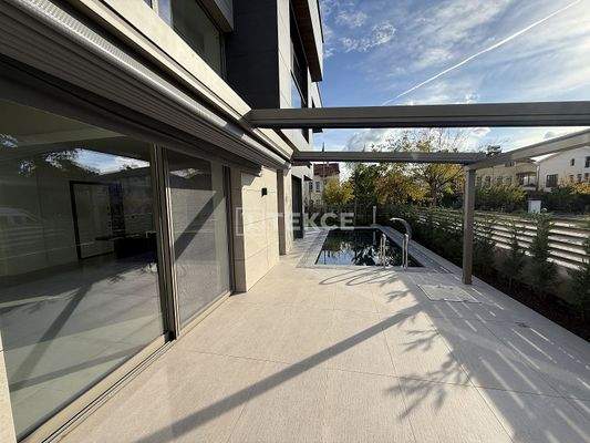 Villa with Pool within Walking Distance of Çalış Beach in Fethiye