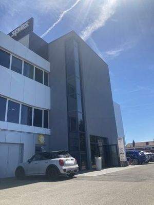 Außenansicht Bürogebäude