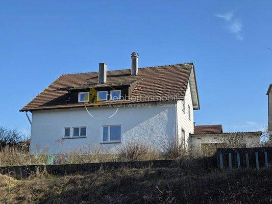 Hausansicht vom hinteren Garten