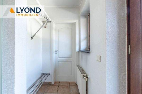 LYD 4954 - Neubau Flur EG