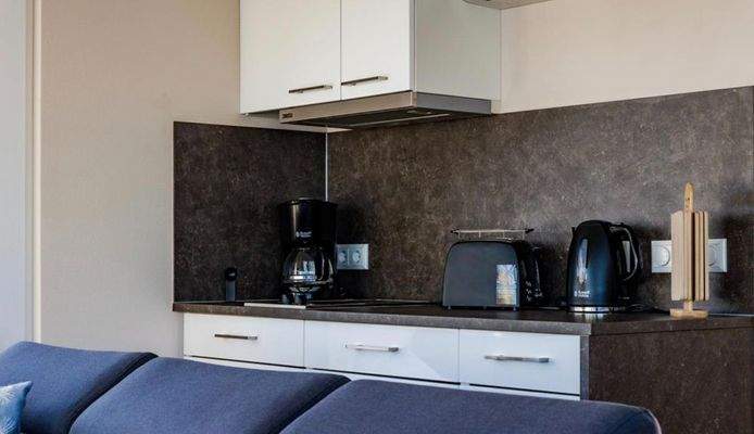 Der geräumige Küchenbereich 