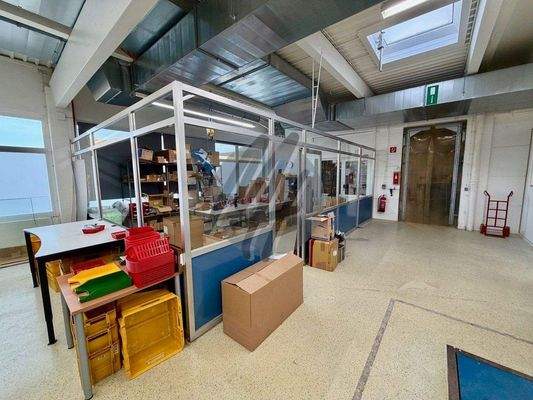 INFOS UNTER: 06171-586000