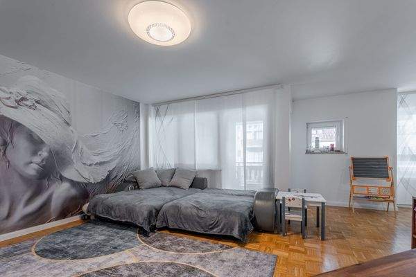 Wohnzimmer Ansicht 2.jpg