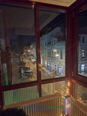 Ausblick nach vorne bei Nacht