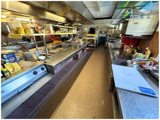 Voll ausgestattete Gastro-Küche