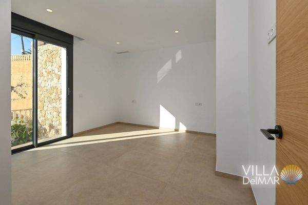 28 Villa del Mar Calpe Costa Blanca0024.jpg