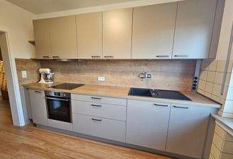 Küche (ggf. m. Einbauküche)