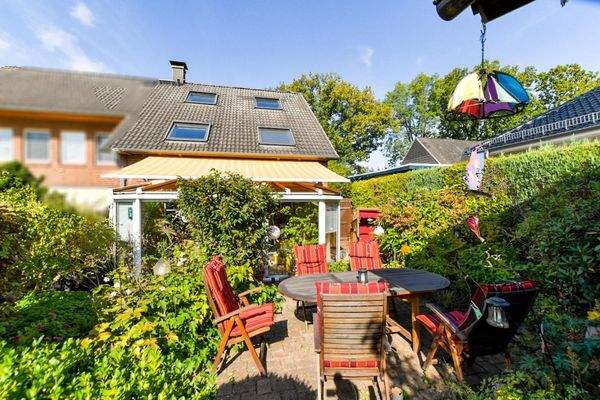 Terrasse und Wintergarten