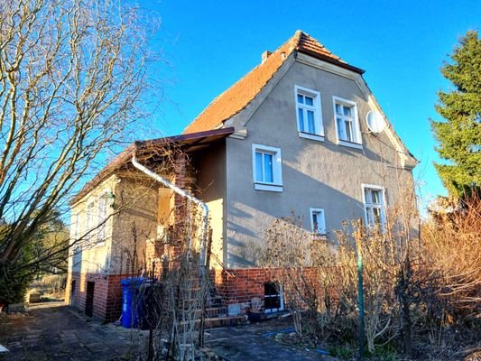 Rückansicht mit Anbau